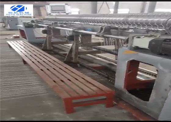2500mm Sechseckdrahtgeflecht-Maschine Cnc-Rückseiten-Art, die mit großem Mesh Size spinnt